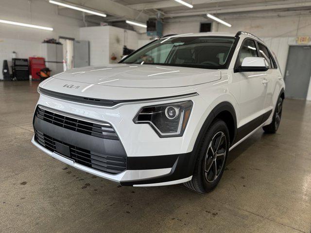 new 2025 Kia Niro car, priced at $30,802