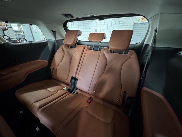 new 2026 Kia Carnival Hybrid car, priced at $53,626