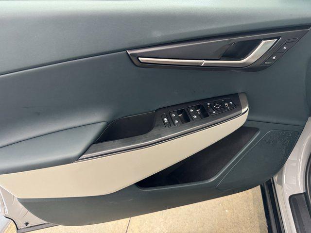 new 2025 Kia EV6 car, priced at $53,837