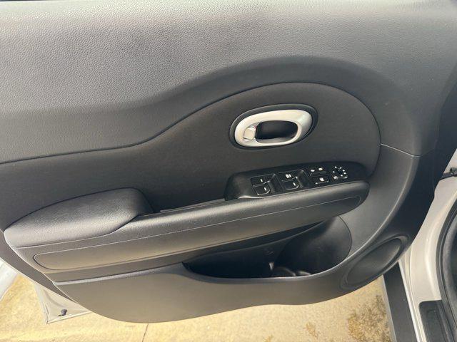 used 2016 Kia Soul car, priced at $9,786