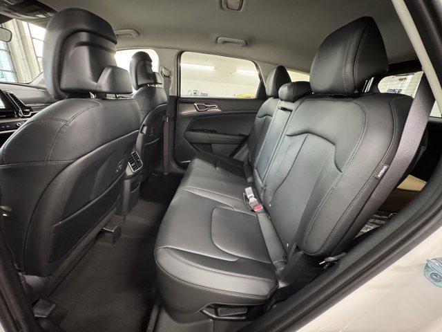 new 2025 Kia Sportage Hybrid car, priced at $33,079
