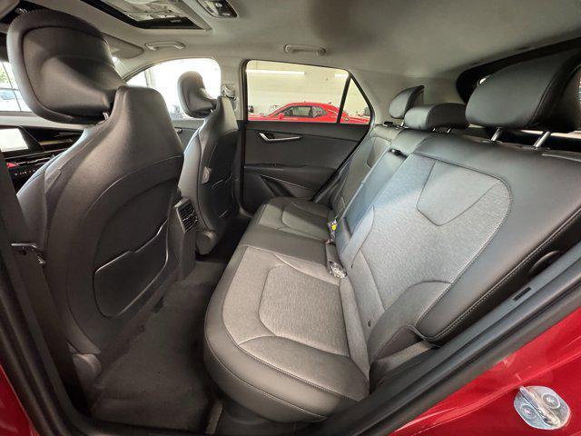 new 2025 Kia Niro car, priced at $34,599