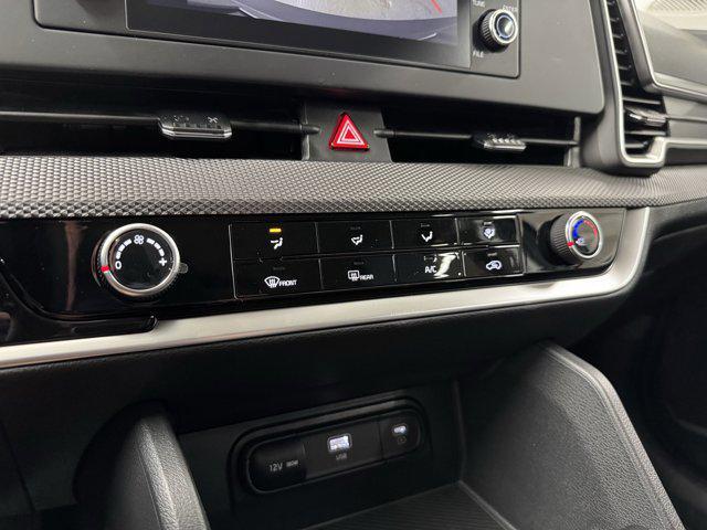 new 2025 Kia Sportage car, priced at $29,909