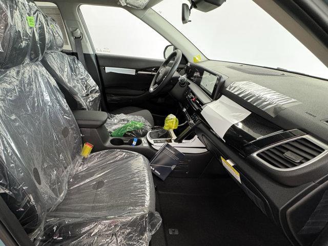 new 2026 Kia Seltos car, priced at $25,321