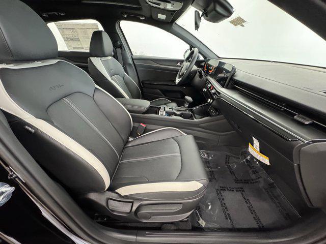 new 2025 Kia K5 car, priced at $30,604