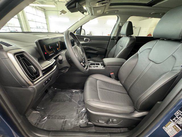 new 2025 Kia Sorento car, priced at $41,763