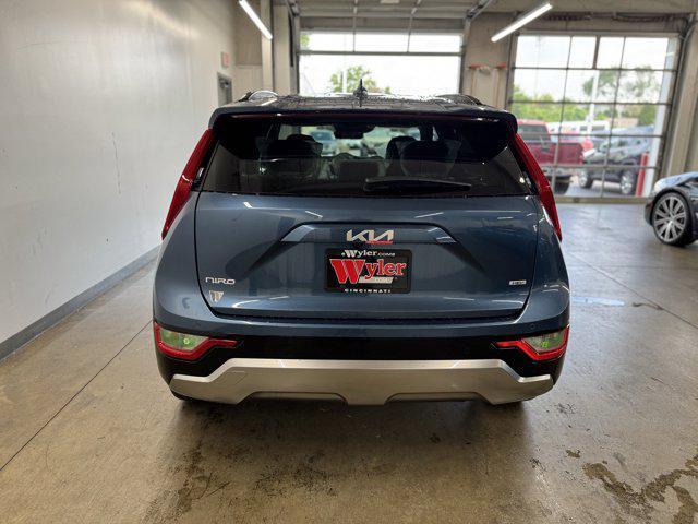 new 2025 Kia Niro car, priced at $34,212