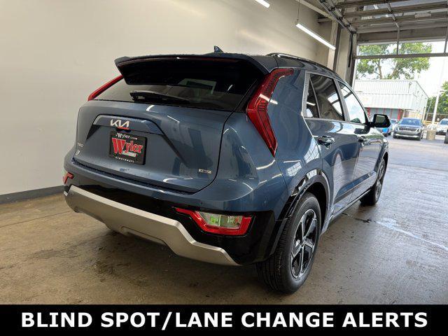 new 2025 Kia Niro car, priced at $34,212