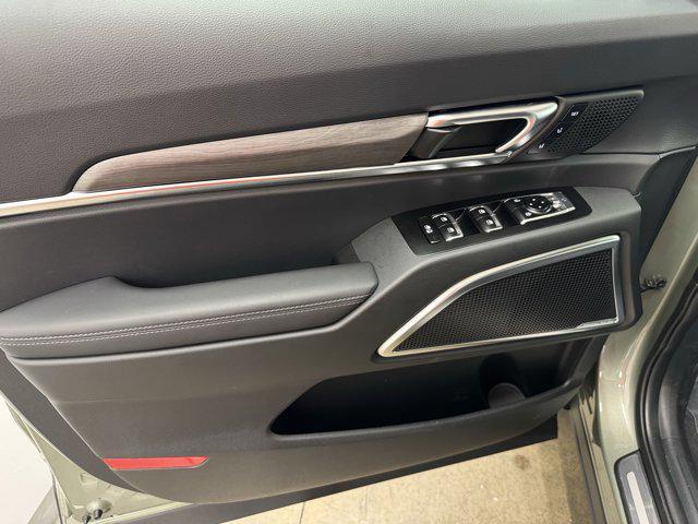new 2025 Kia Telluride car, priced at $53,658