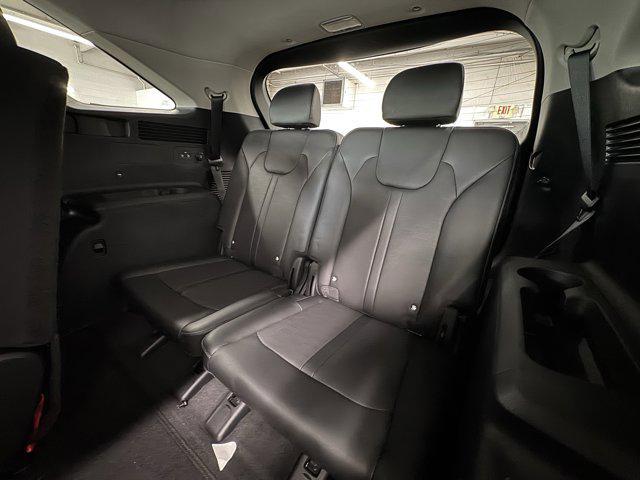 new 2025 Kia Sorento car, priced at $37,338