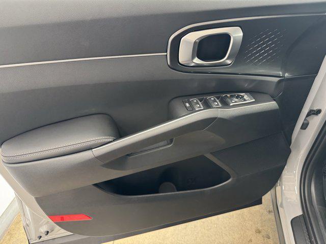 new 2025 Kia Sorento car, priced at $37,338