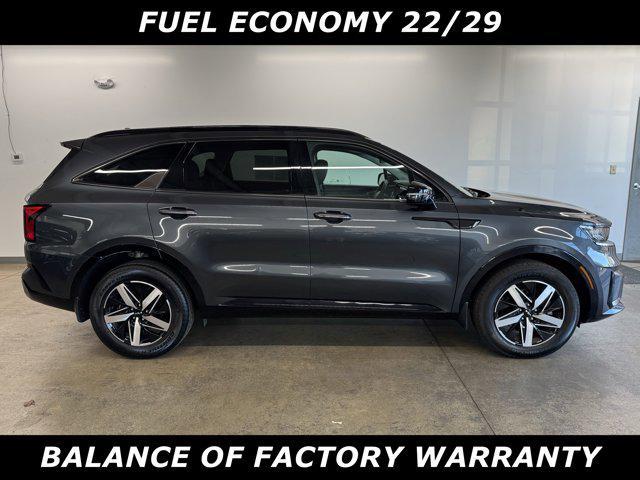 used 2022 Kia Sorento car, priced at $31,268