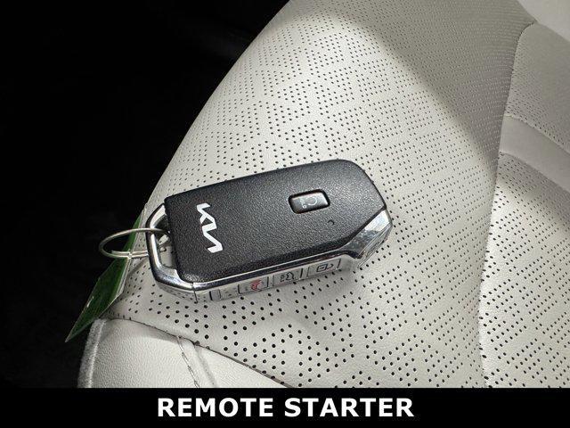 used 2023 Kia Sorento car, priced at $30,370