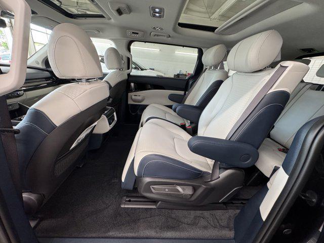 new 2026 Kia Carnival Hybrid car, priced at $52,051