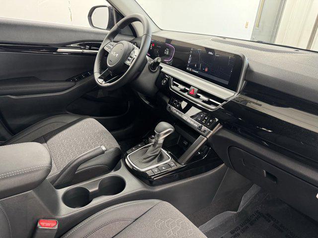 new 2025 Kia Seltos car, priced at $26,090
