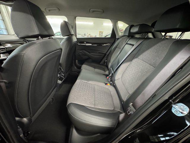 new 2025 Kia Seltos car, priced at $27,810