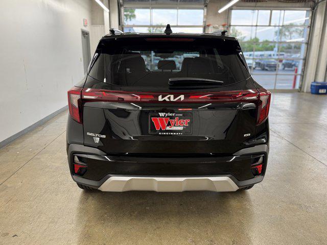 new 2025 Kia Seltos car, priced at $26,090