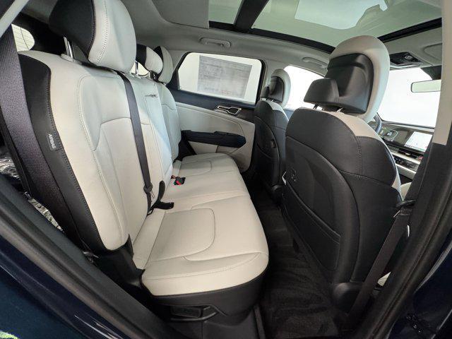 new 2025 Kia Sportage Hybrid car, priced at $34,148