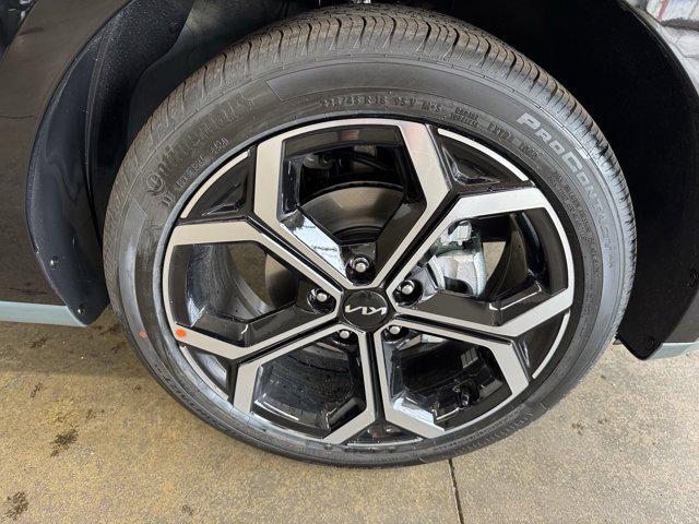 new 2025 Kia Niro car, priced at $36,040