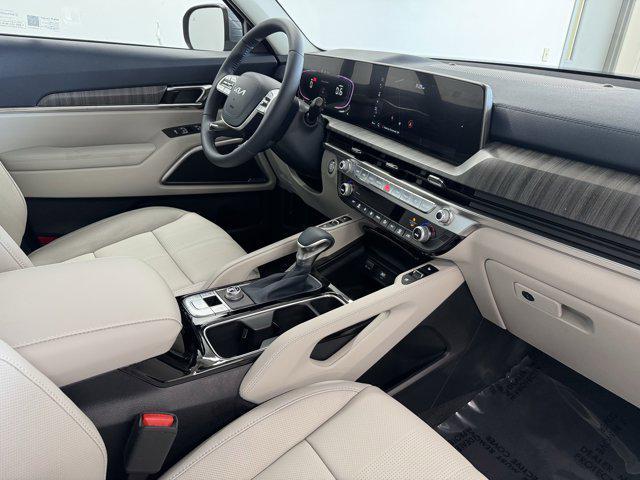 new 2025 Kia Telluride car, priced at $41,861