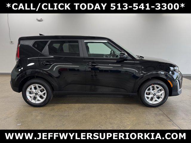new 2025 Kia Soul car, priced at $24,559