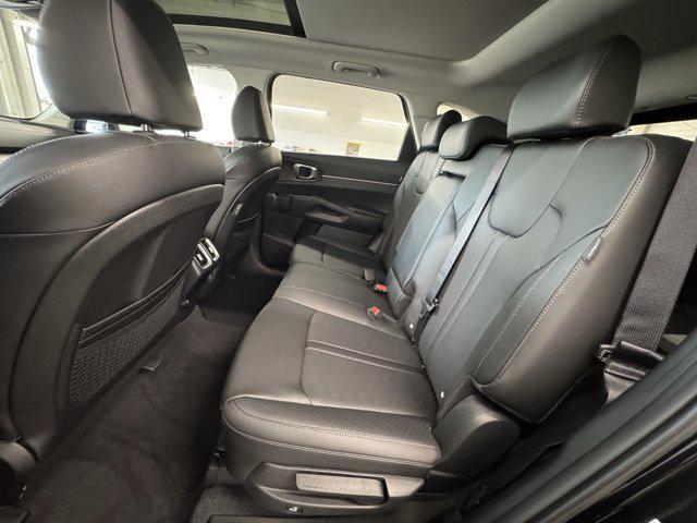 new 2025 Kia Sorento car, priced at $36,853