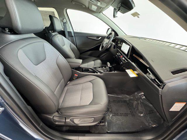 new 2025 Kia Niro car, priced at $30,565