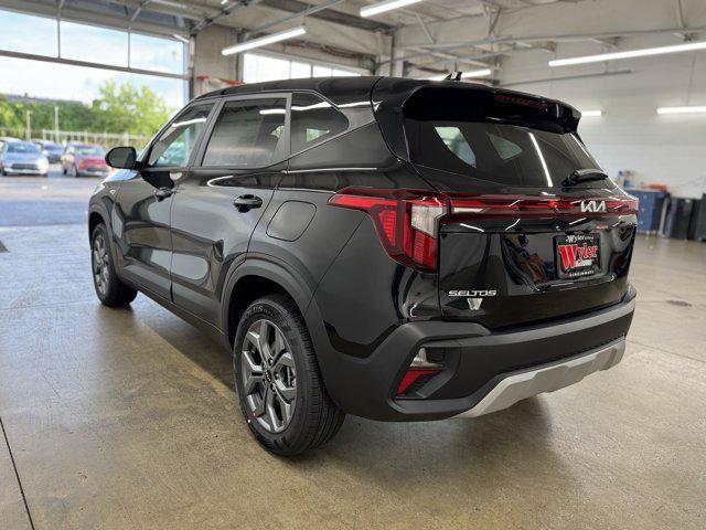 new 2025 Kia Seltos car, priced at $25,588
