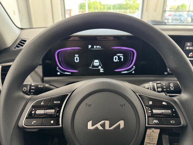 new 2025 Kia Seltos car, priced at $25,588