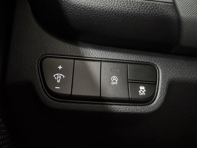 new 2025 Kia Seltos car, priced at $25,588