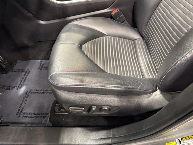 used 2022 Toyota Highlander car, priced at $29,347