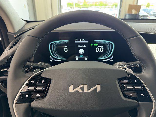 new 2025 Kia Niro car, priced at $30,633