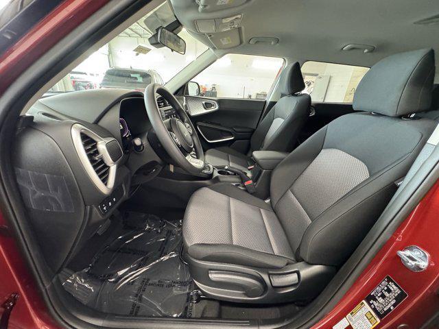 new 2025 Kia Soul car, priced at $20,457