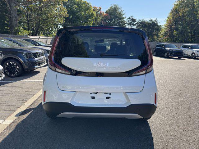 new 2025 Kia Soul car, priced at $20,452