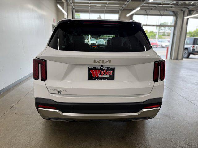 new 2025 Kia Sorento car, priced at $41,111