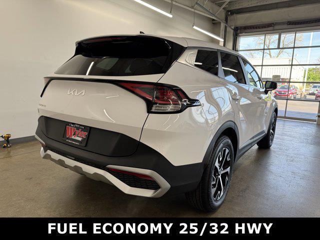 new 2025 Kia Sportage car, priced at $30,317