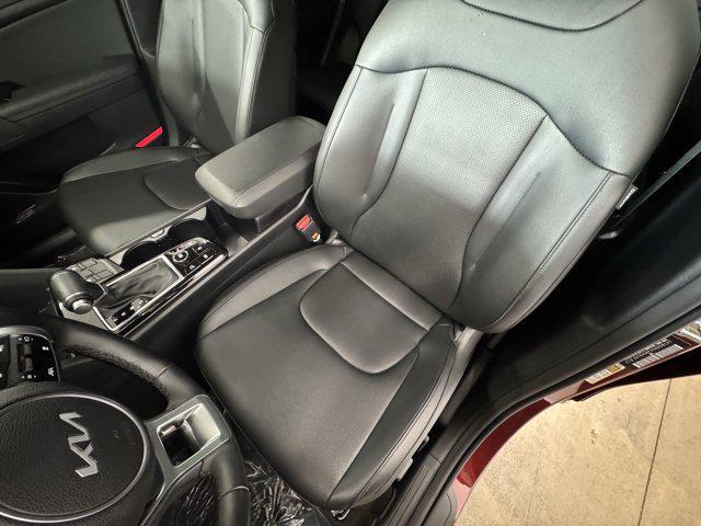 used 2025 Kia Sportage car, priced at $32,088