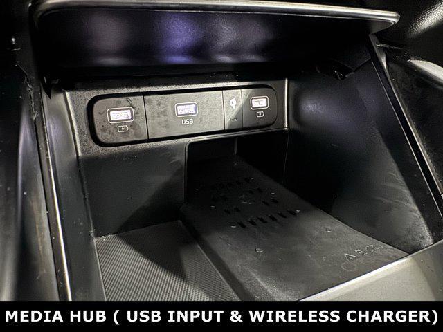 used 2023 Kia Sorento Hybrid car, priced at $29,189