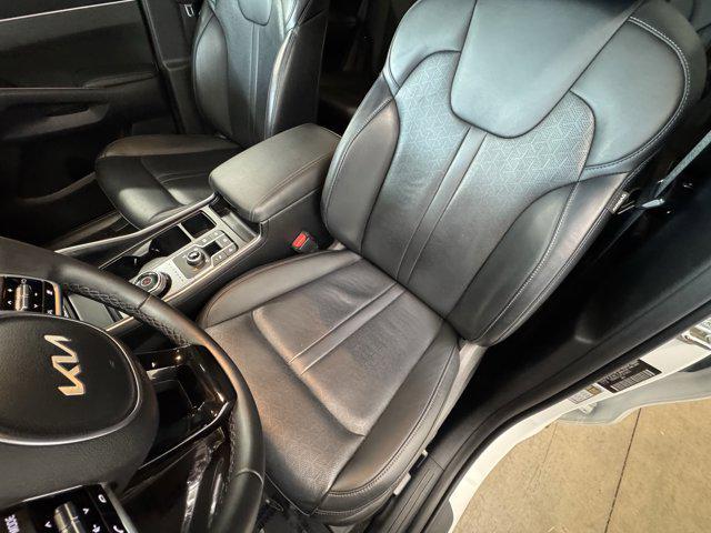 used 2023 Kia Sorento Hybrid car, priced at $29,189