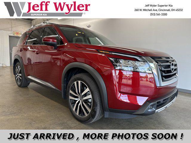 used 2023 Nissan Pathfinder car, priced at $40,222