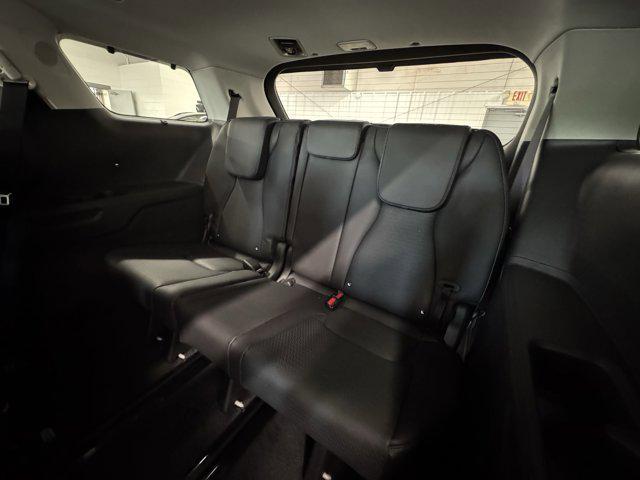 new 2026 Kia Carnival car, priced at $53,285