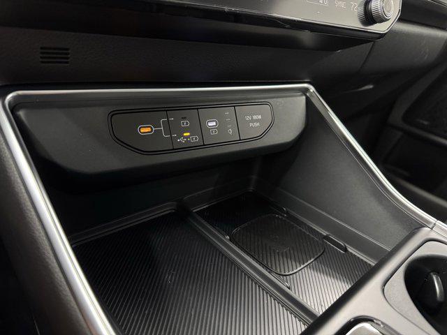 new 2026 Kia Carnival car, priced at $53,285