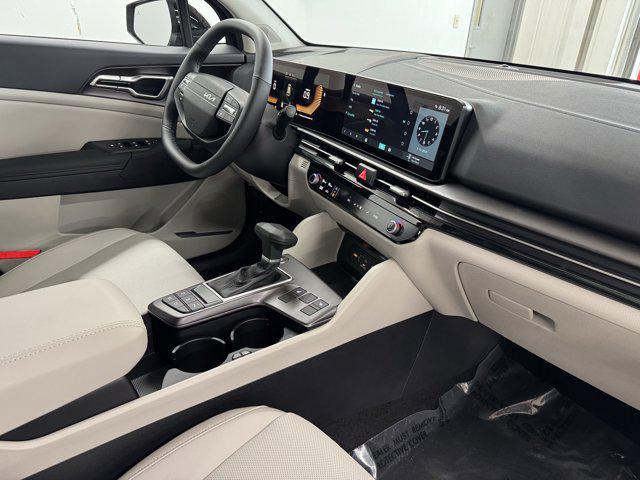 new 2026 Kia Sportage car, priced at $32,065