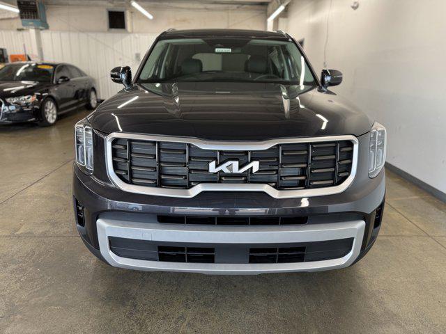 new 2025 Kia Telluride car, priced at $40,268