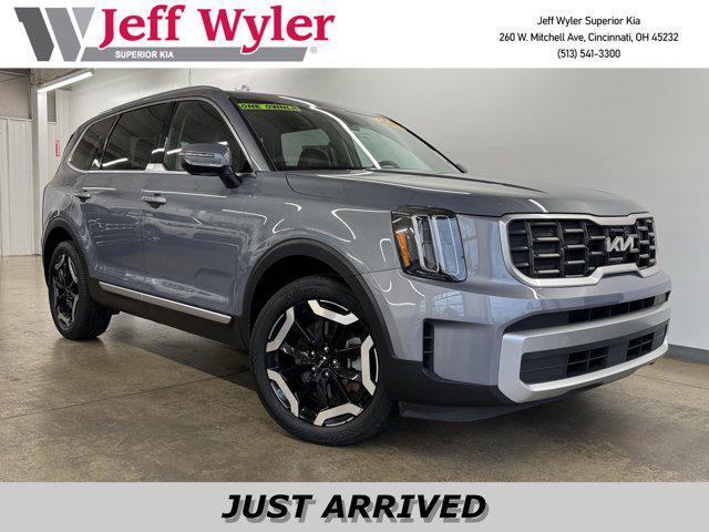 used 2023 Kia Telluride car, priced at $33,931