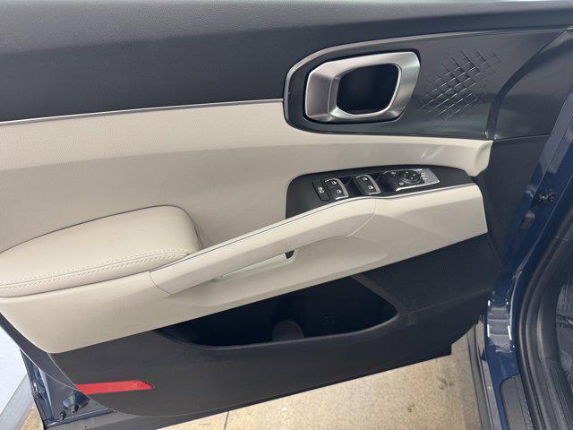 new 2025 Kia Sorento car, priced at $37,788