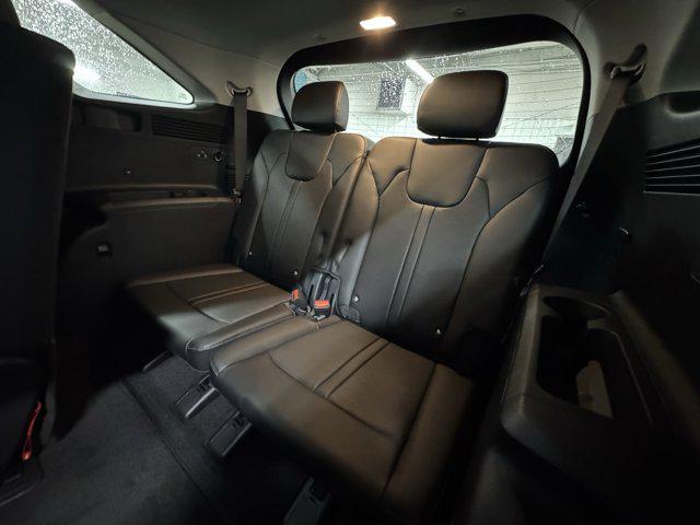 new 2025 Kia Sorento car, priced at $37,539
