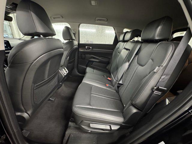 new 2025 Kia Sorento car, priced at $37,539