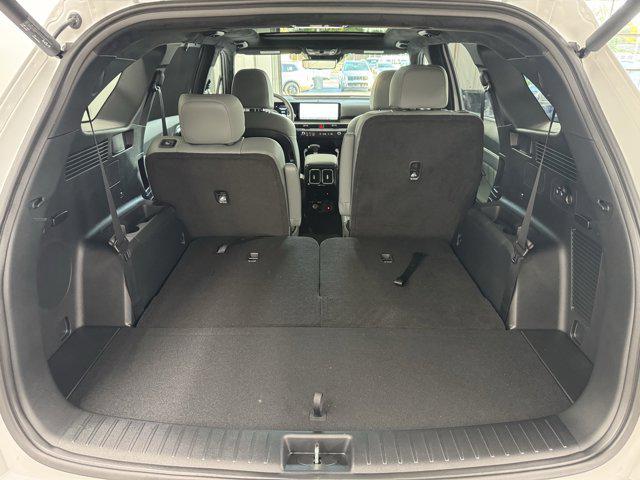 new 2025 Kia Sorento car, priced at $45,627
