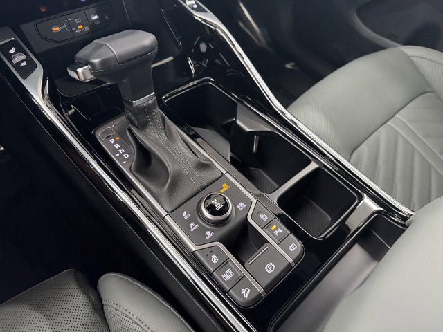 new 2025 Kia Sorento car, priced at $45,627